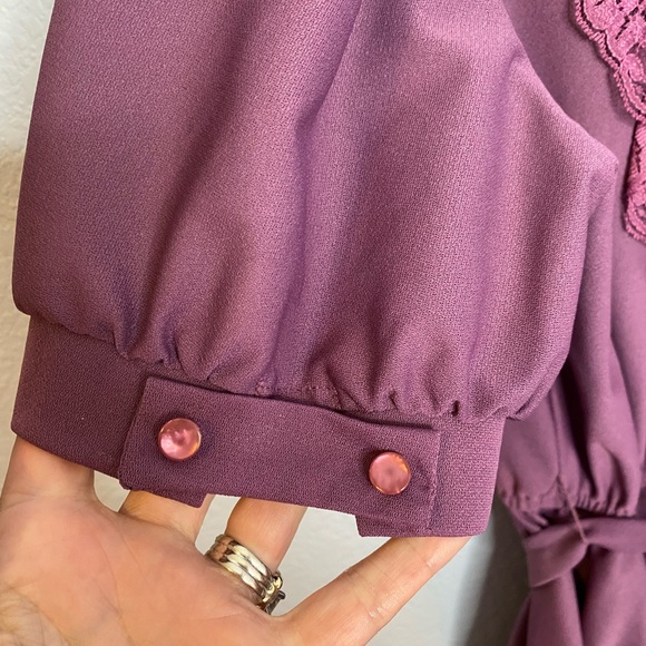 Vintage deep purple ruffle collar dress - Picture 6 of 11